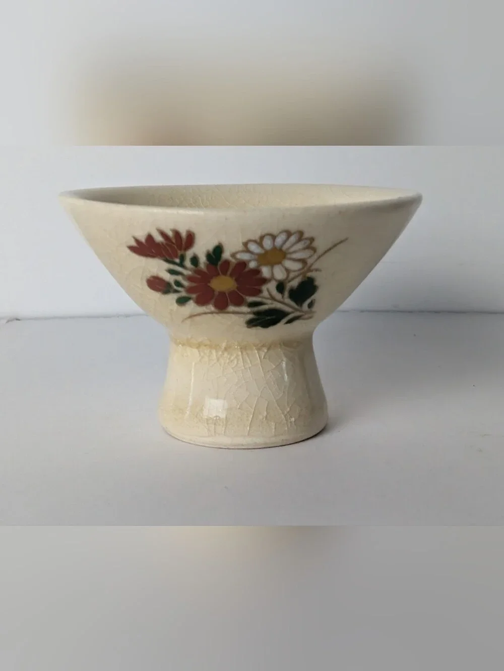Cream‎ Floral Pedestal Sake Cups Japan Bowls - Set of 2 Tea Mid-century Rare